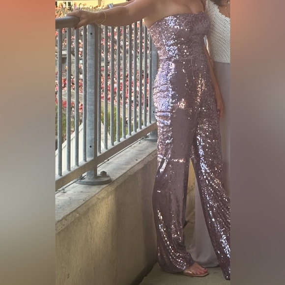 Andy jumpsuit from dress the population. - Picture 3 of 4